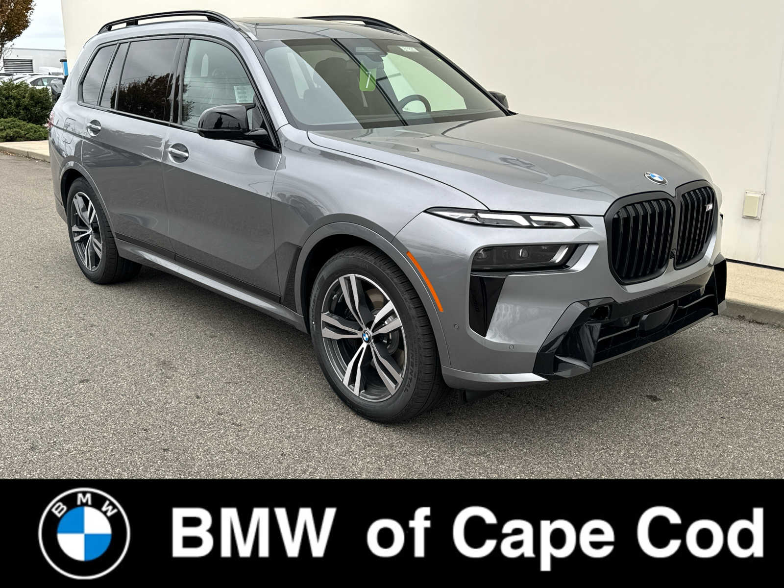 2026 BMW X7 M60i's photo