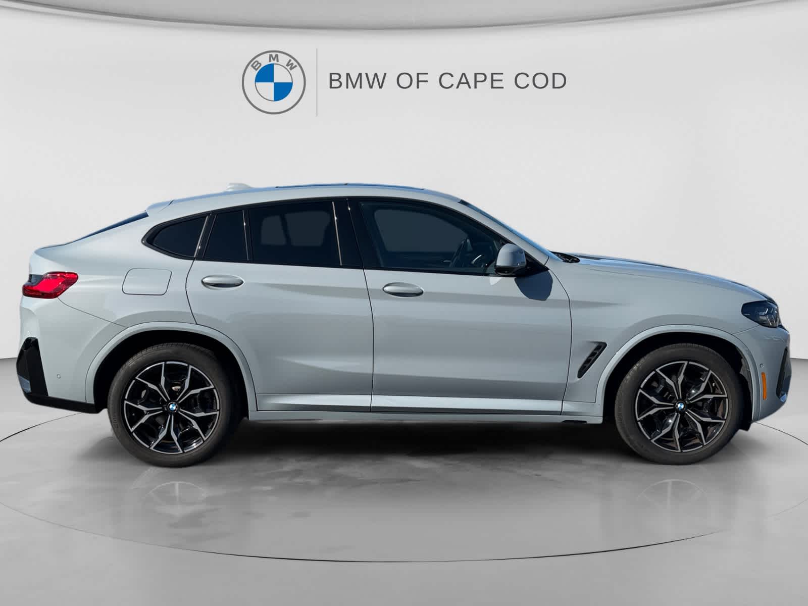 2024 BMW X4 30i - Photo 8