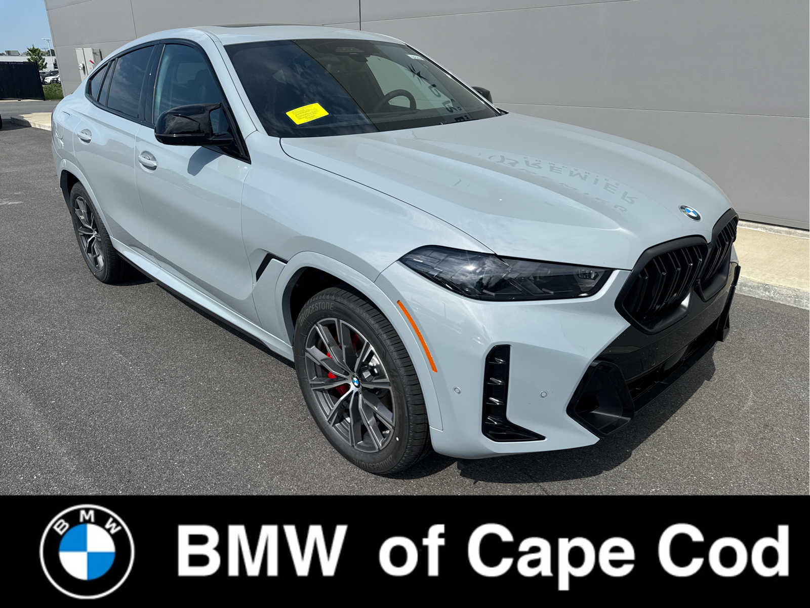 2027 BMW X6 M60i's photo