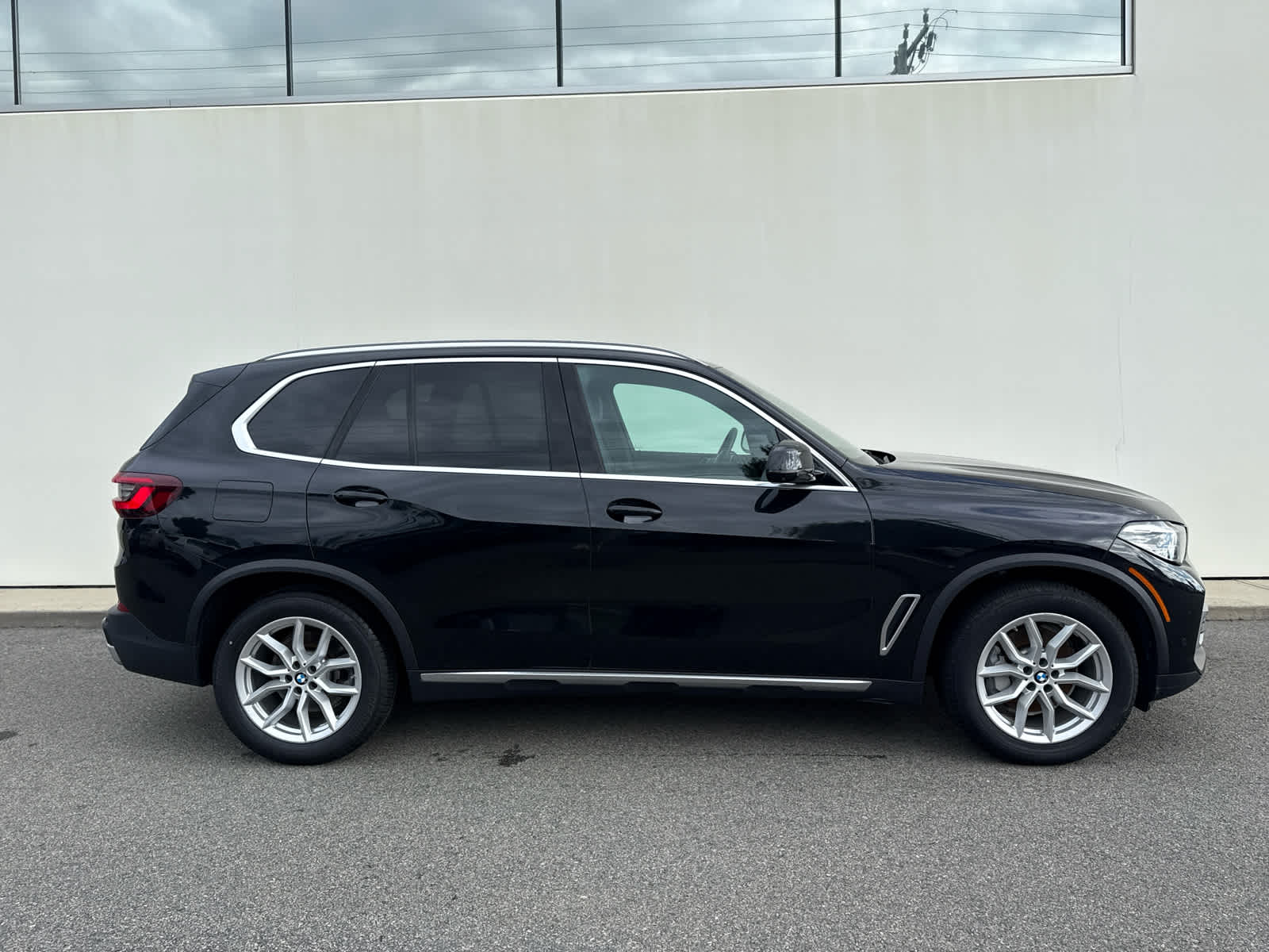 2023 Bmw X5 xDrive40i photo 3