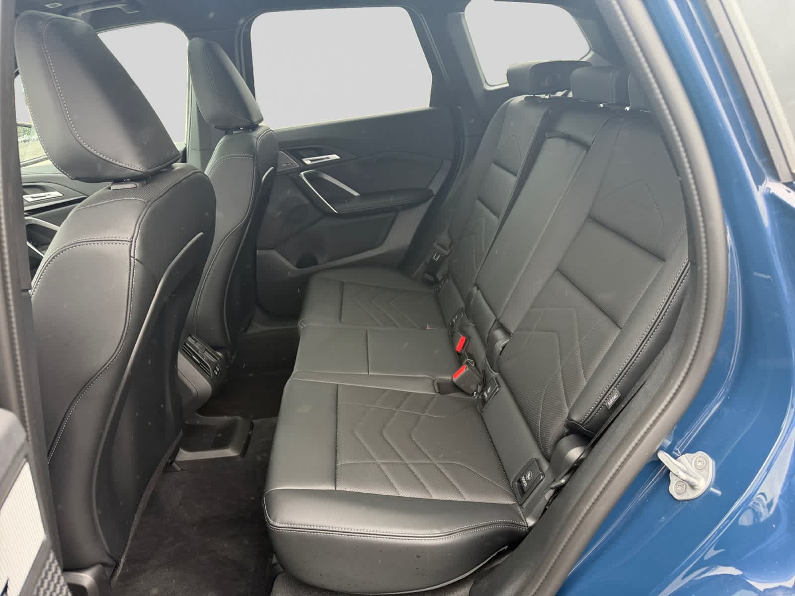 2026 BMW X1 28i - Photo 14