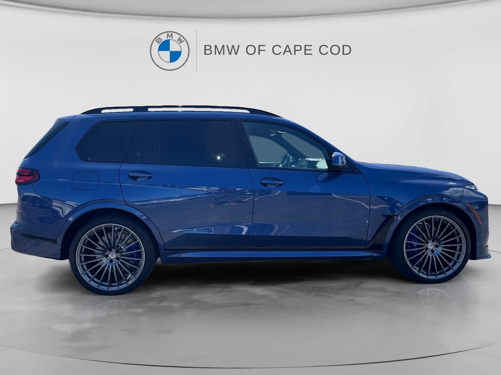 2026 BMW X7 ALPINA XB7 - Photo 8