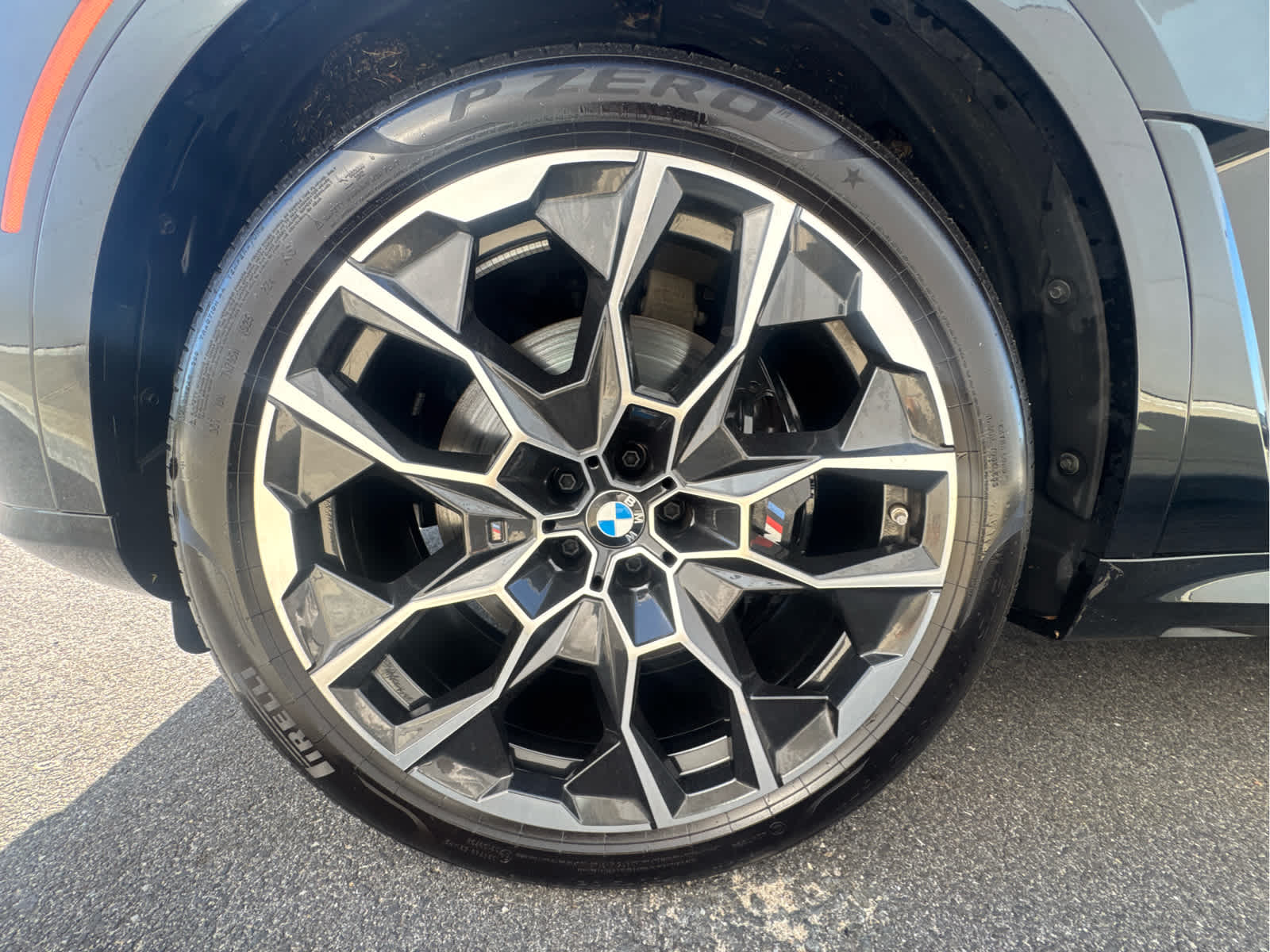 2026 BMW X7 M60i - Photo 11