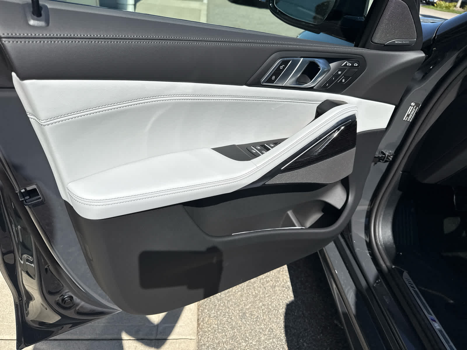 2026 BMW X6 40i - Photo 13