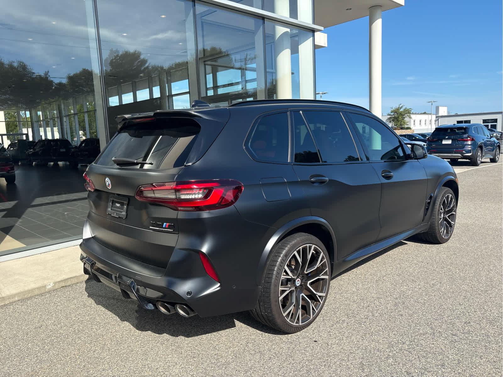 2023 Bmw X5 M photo 3