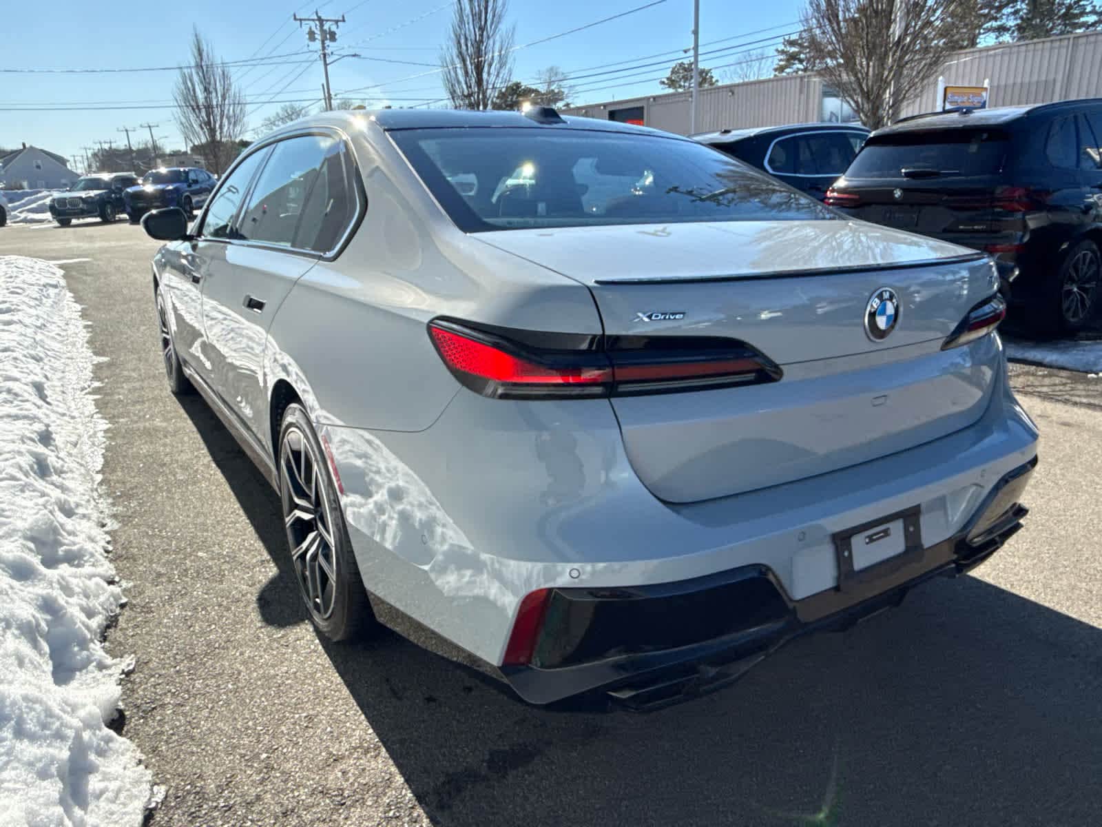 2025 BMW 7 Series 760i - Photo 6