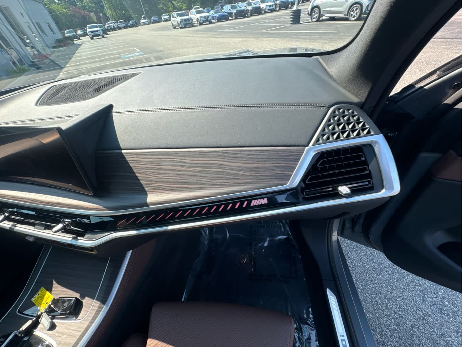 2024 BMW X5 M60i - Photo 27
