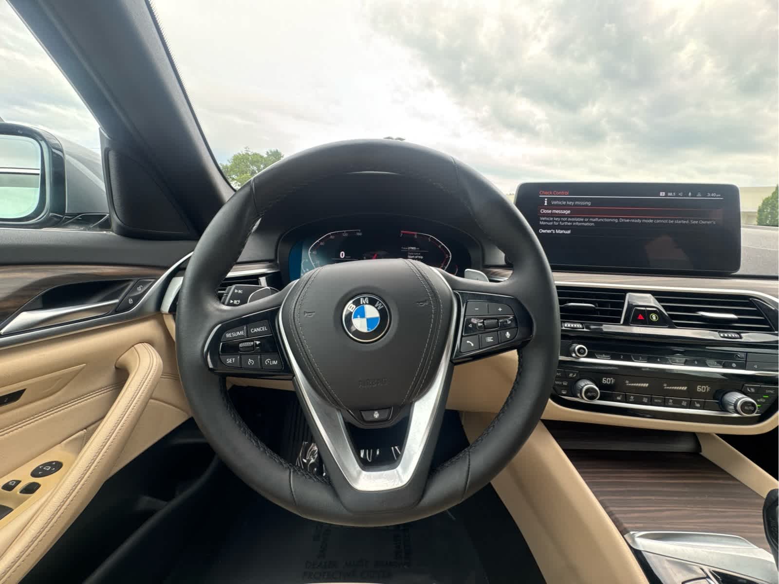2023 BMW 5 Series 530i - Photo 15