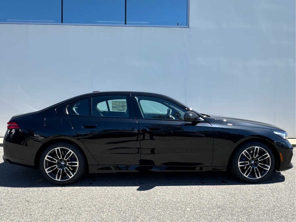 New 2027 BMW 530i xDrive xDrive Sedan