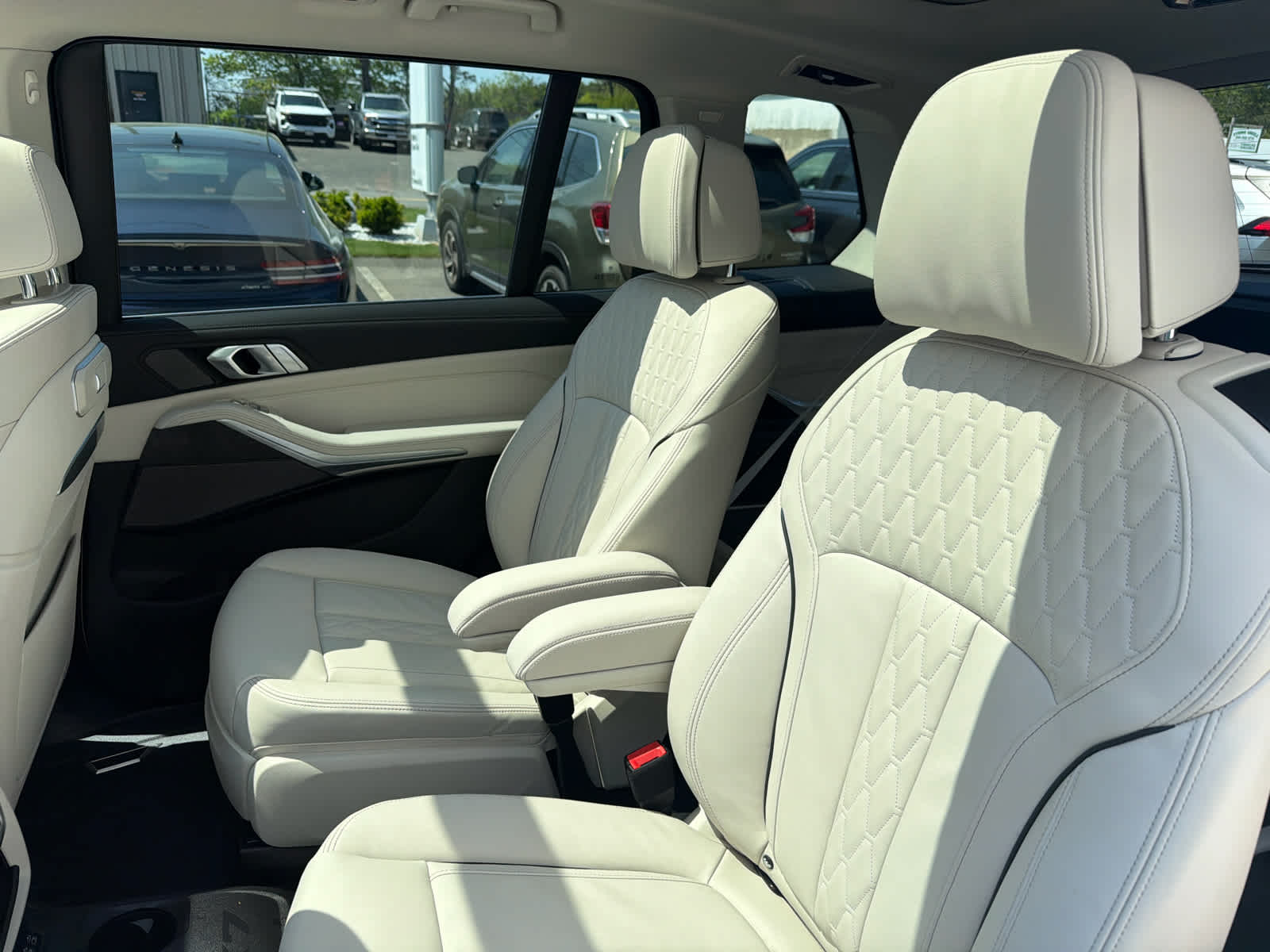 2026 BMW X7 40i - Photo 10