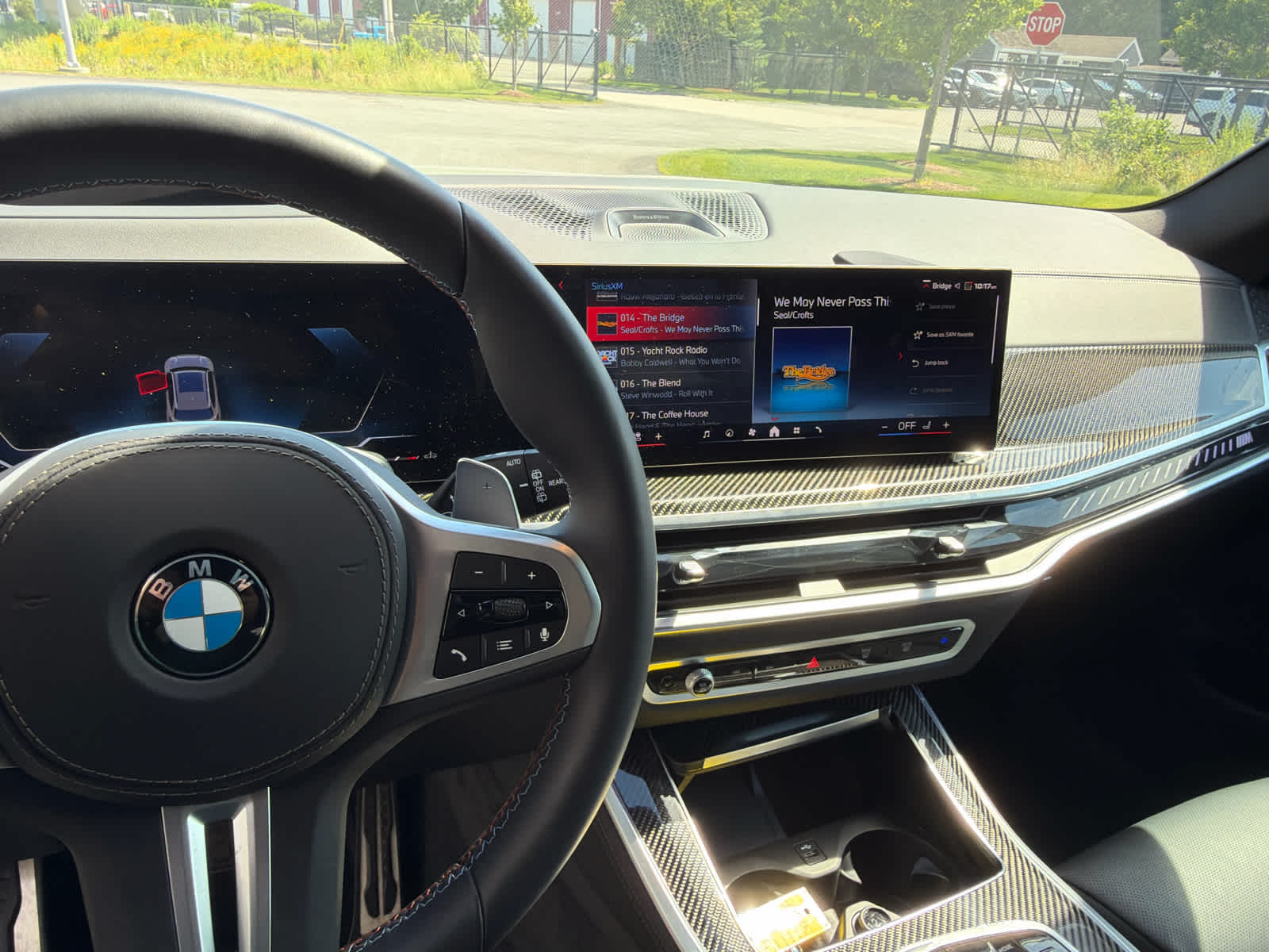 2026 BMW X5 M60i - Photo 12
