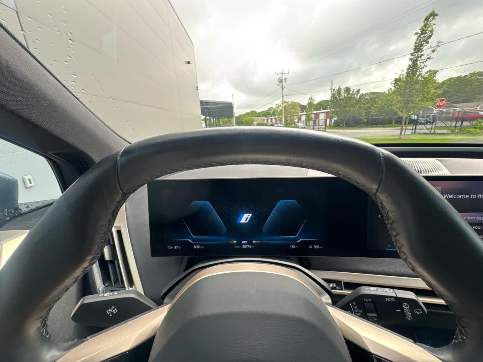 2024 BMW iX Base - Photo 19