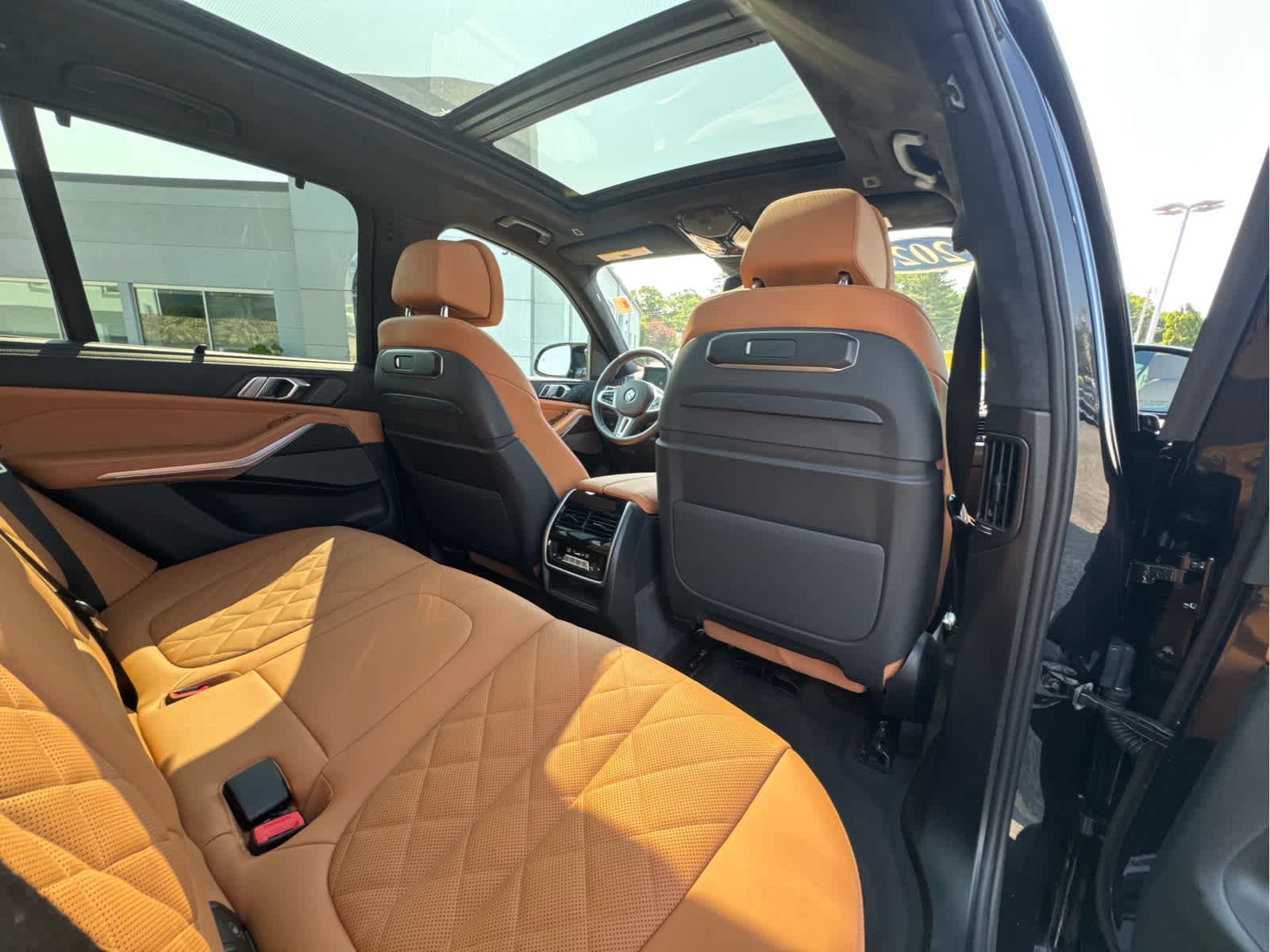 2026 BMW X5 M60i - Photo 27