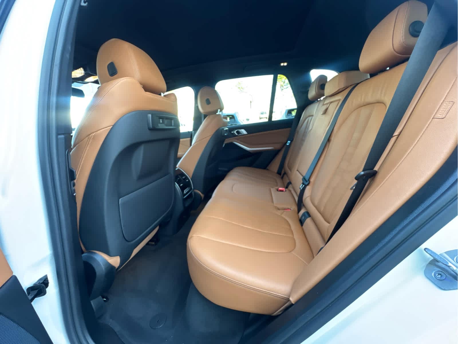 2021 BMW X5 40i - Photo 14