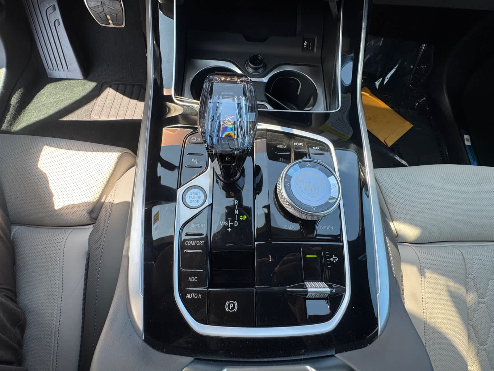 2026 BMW X7 ALPINA XB7 - Photo 23