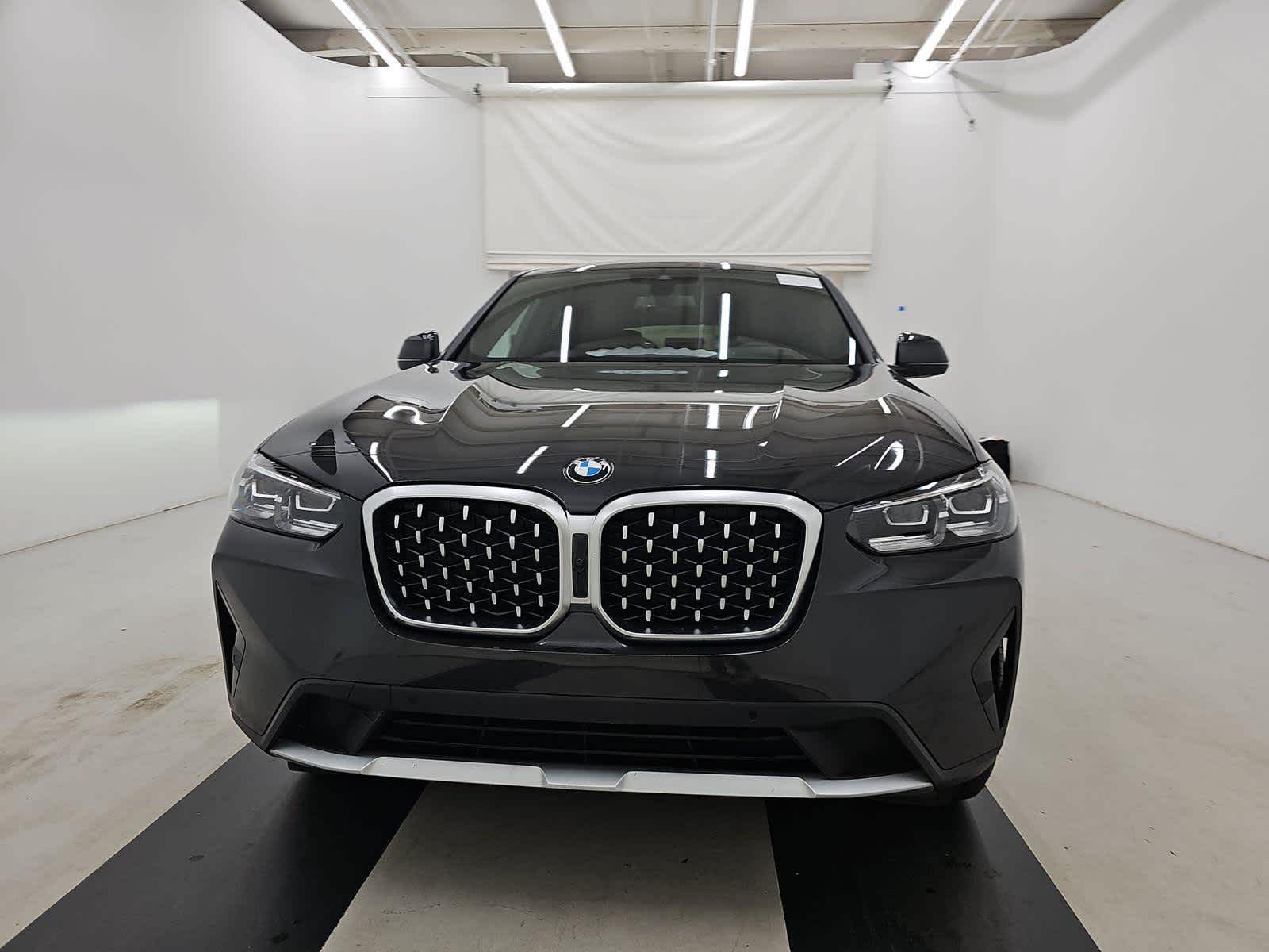 2025 Bmw X4 xDrive30i photo 2