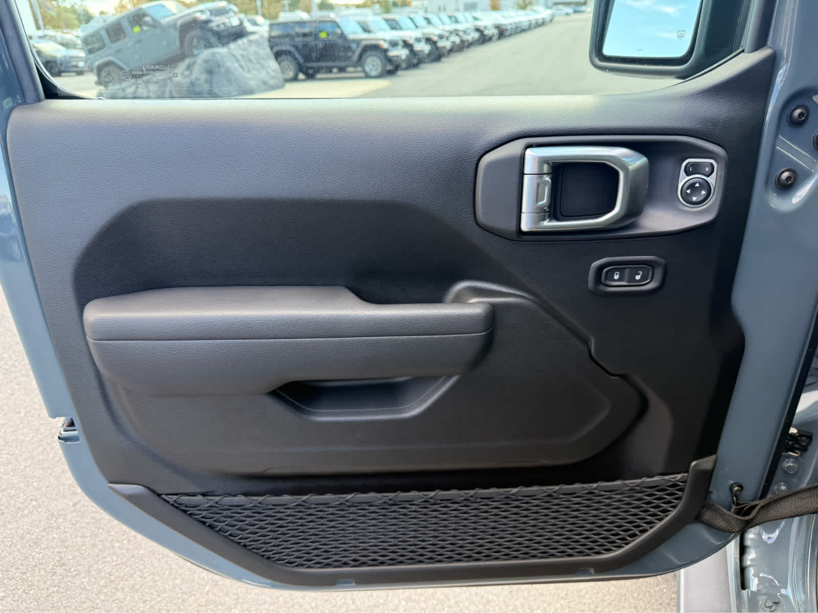 2026 Jeep Wrangler 2-Door Rubicon - Photo 10