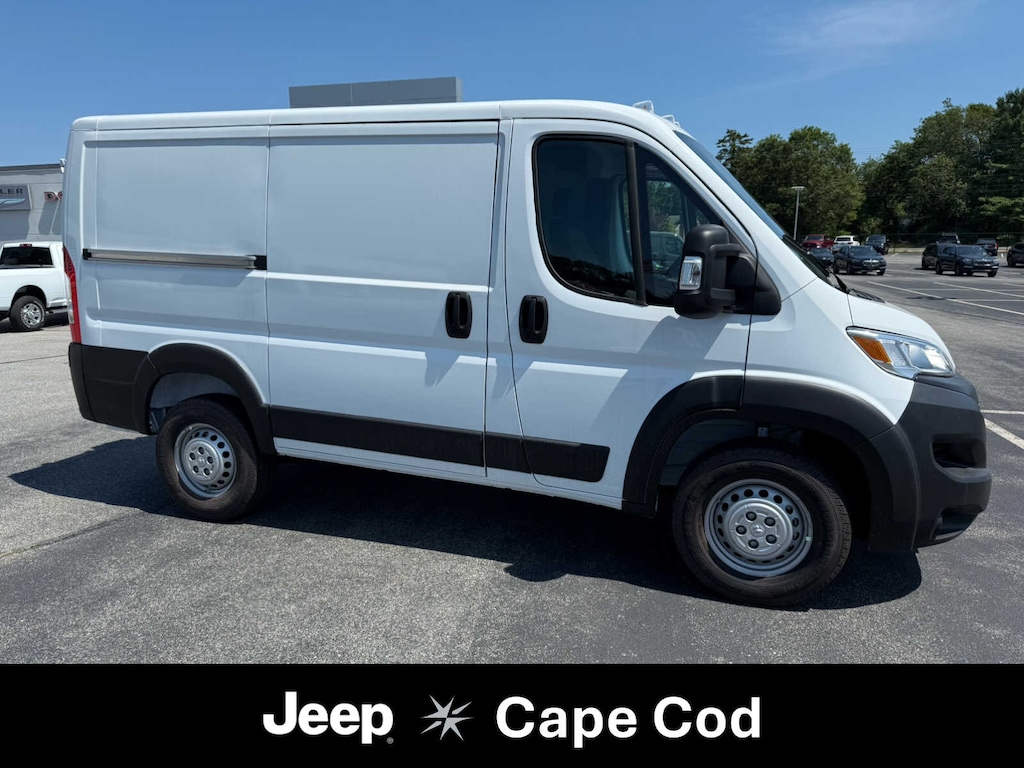 New 2025 Ram ProMaster PROMASTER 1500 TRADESMAN CARGO VAN LOW ROOF 118' W Cargo Van