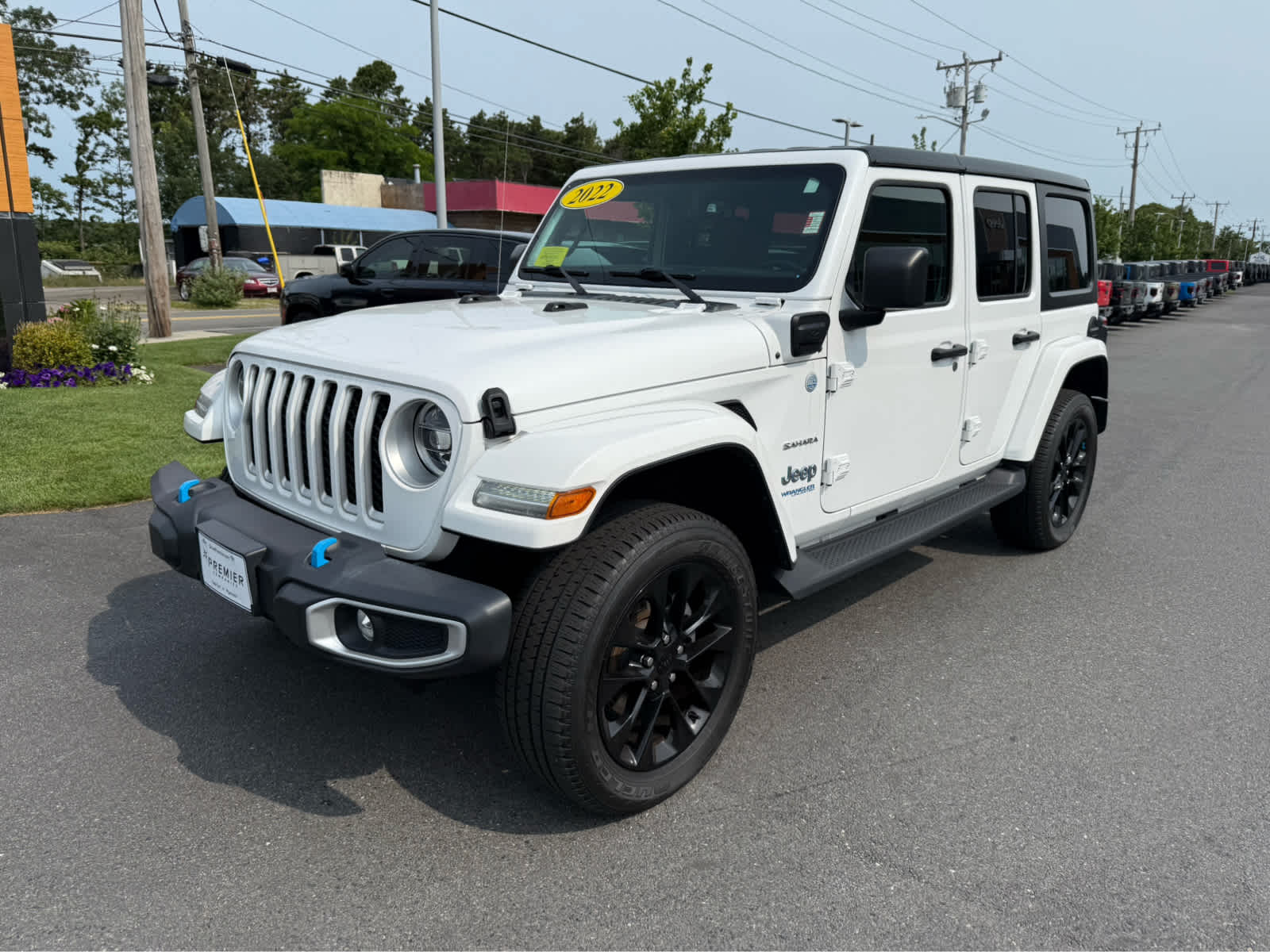 2022 Jeep Wrangler 4xe Unlimited Sahara photo 2