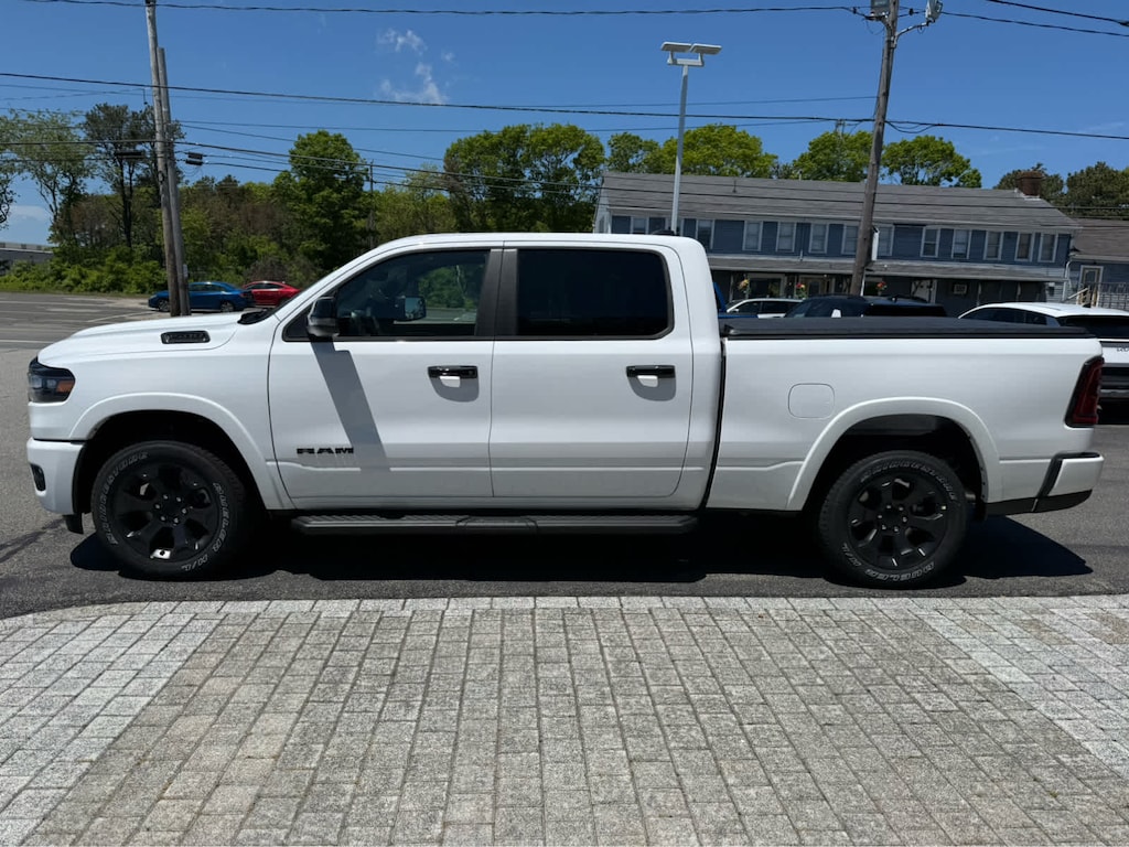 New 2026 Ram 1500 BIG HORN CREW CAB 4X4 6'4 BOX Pickup