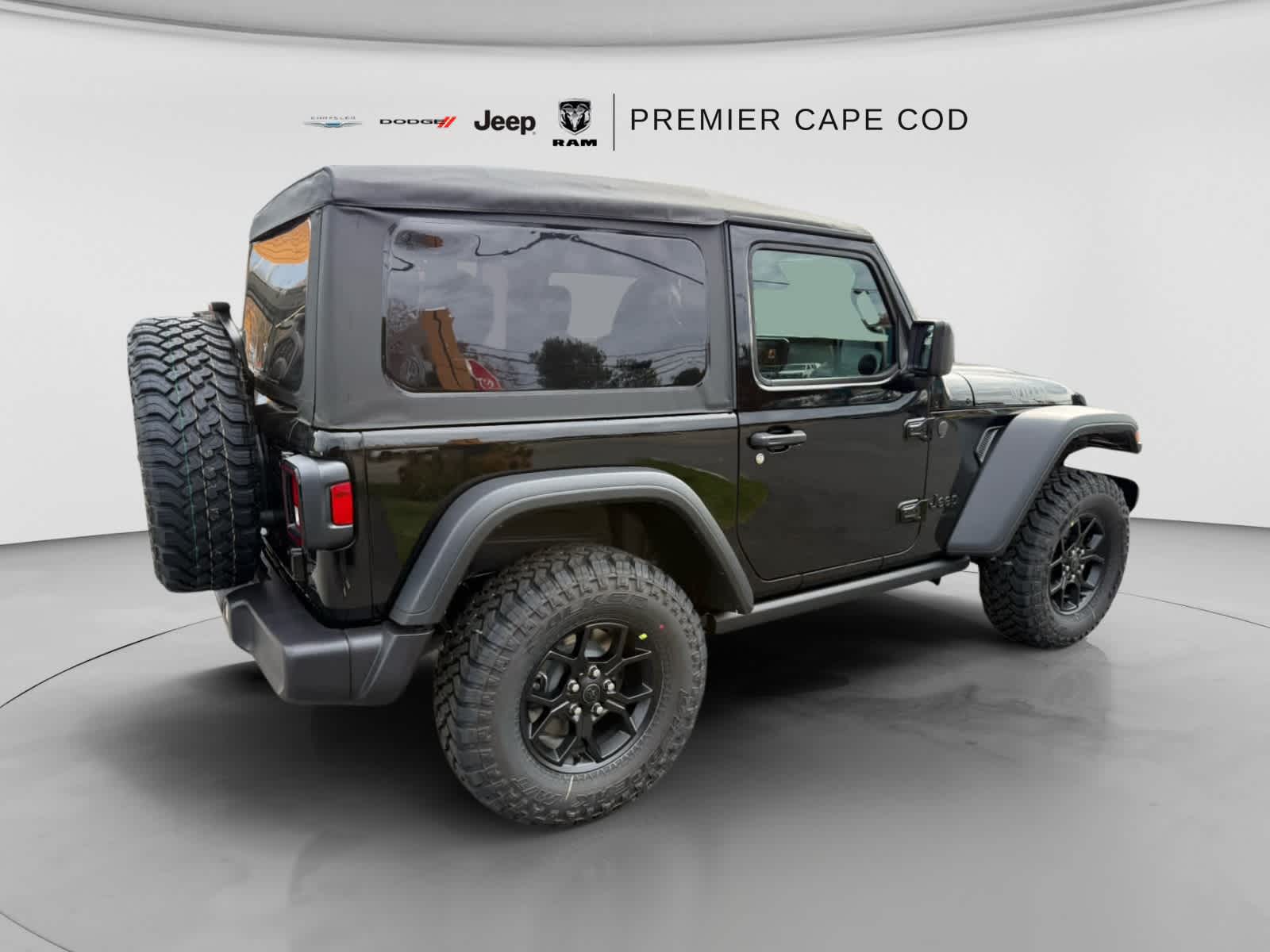 2026 Jeep Wrangler 2-Door Willys - Photo 11