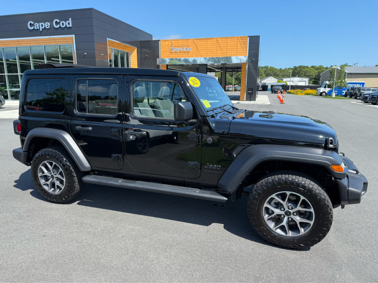 2025 Jeep Wrangler Sport S photo 2