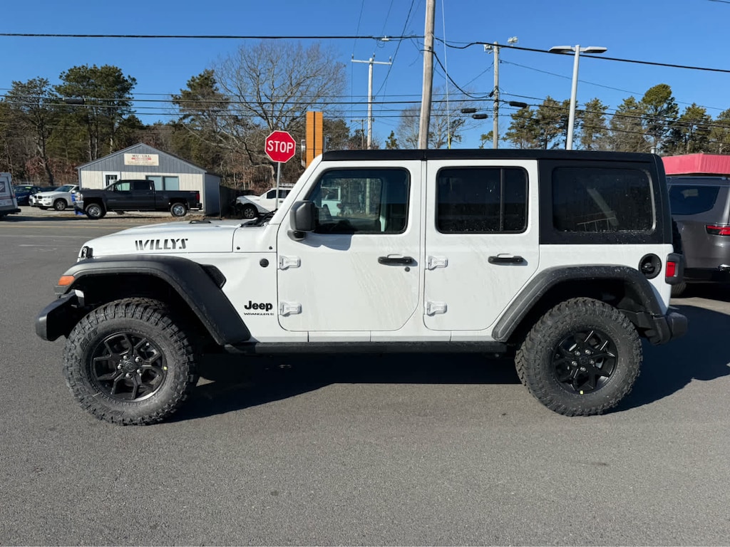 New 2026 Jeep Wrangler 4-DOOR WILLYS Sport Utility