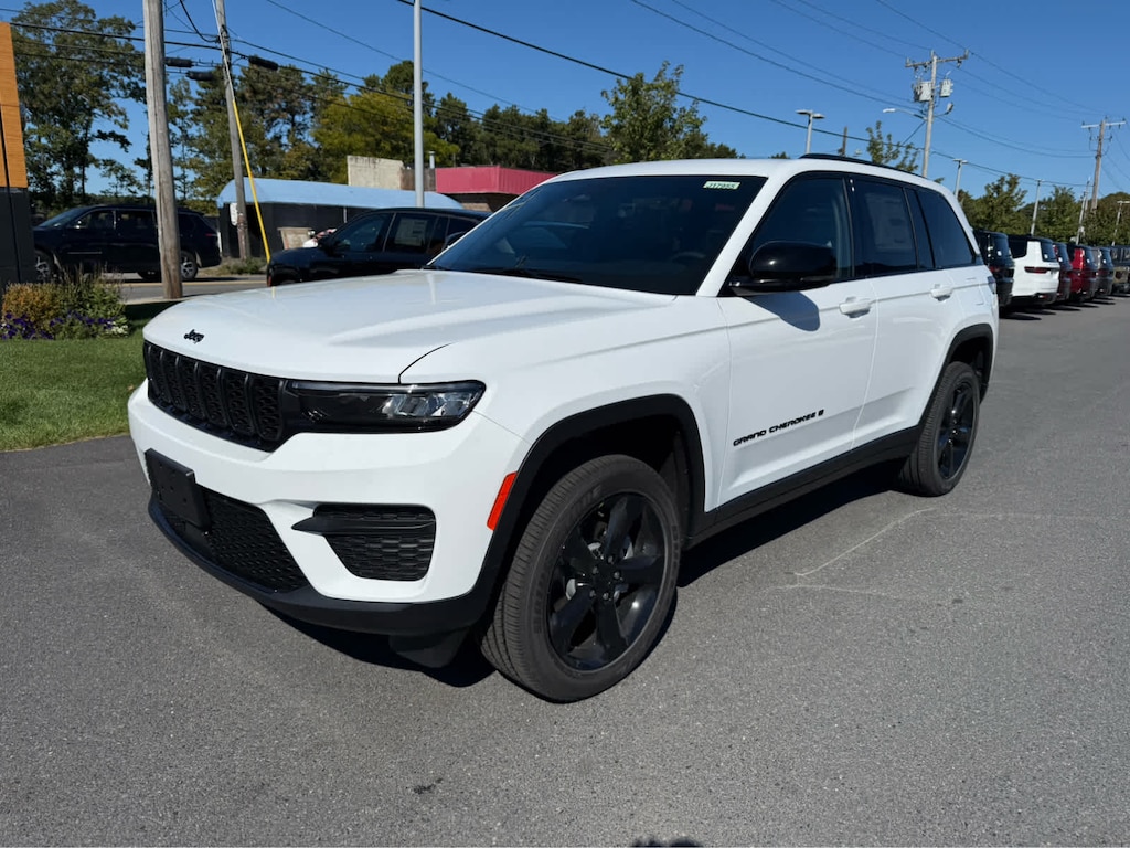 New 2025 Jeep Grand Cherokee ALTITUDE X 4X4 Sport Utility