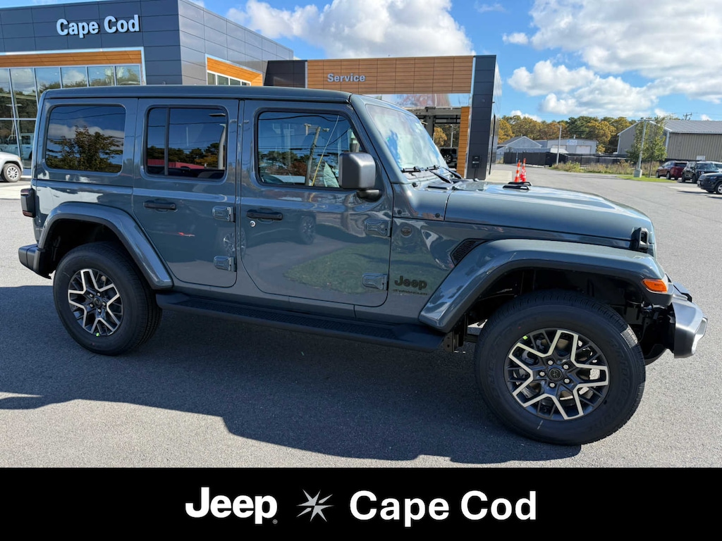 New 2026 Jeep Wrangler 4-DOOR SAHARA Sport Utility