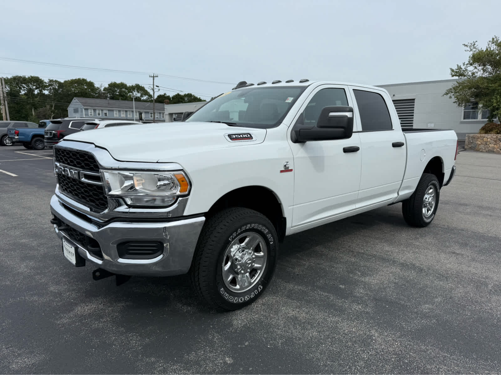 2024 Ram 3500 Tradesman photo 3