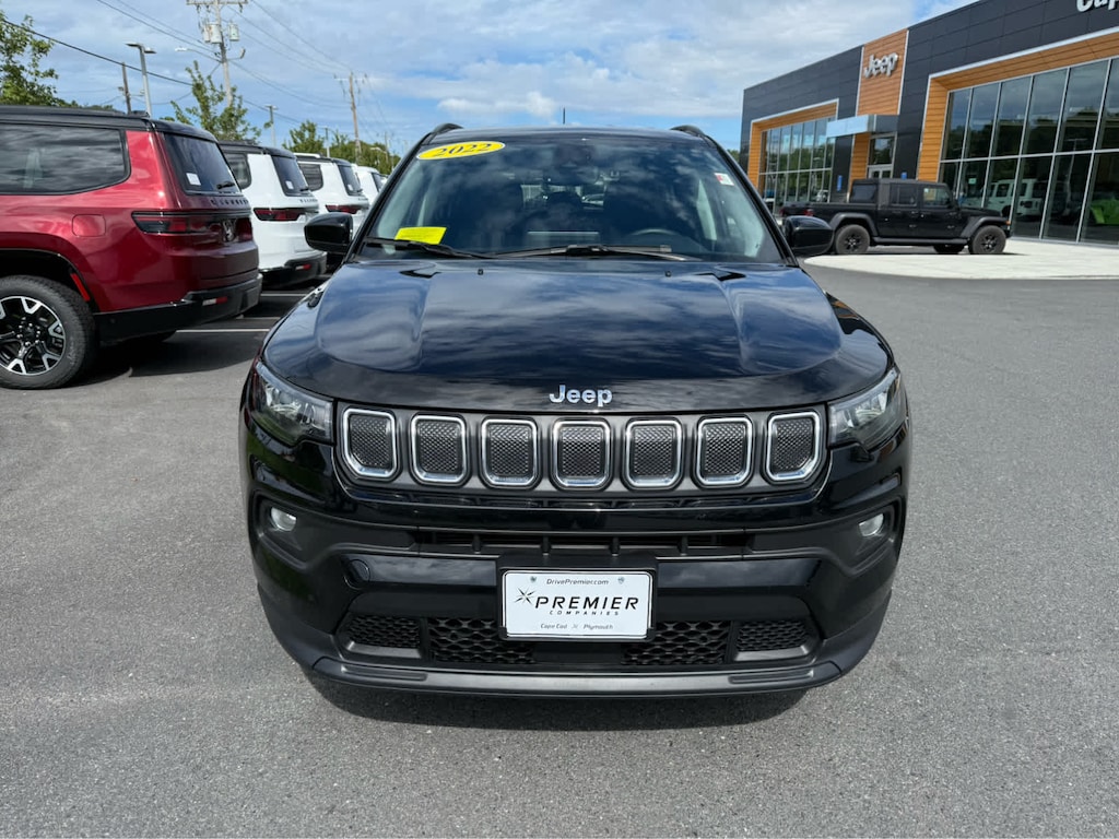 Used 2022 Jeep Compass Latitude Lux SUV