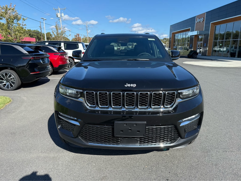 New 2025 Jeep Grand Cherokee LIMITED 4X4 Sport Utility
