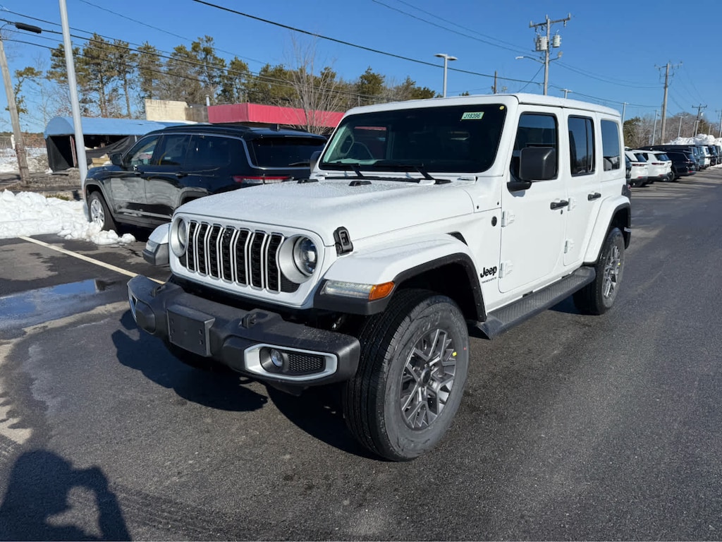 New 2026 Jeep Wrangler 4-DOOR SAHARA Sport Utility