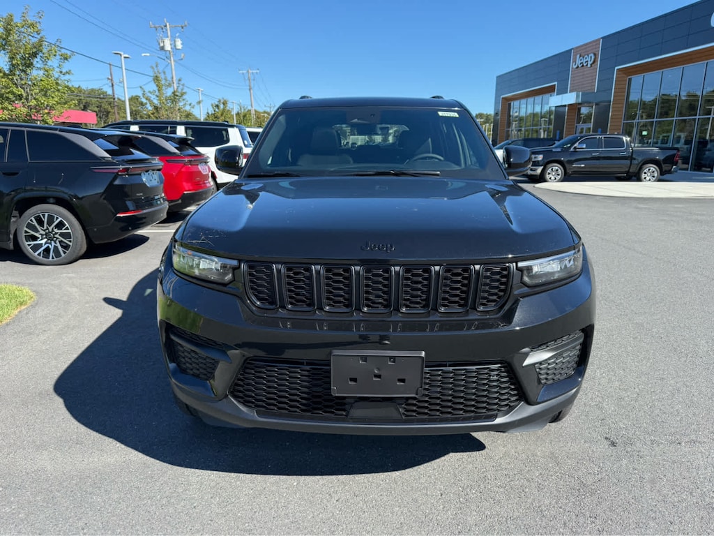 New 2025 Jeep Grand Cherokee ALTITUDE X 4X4 Sport Utility