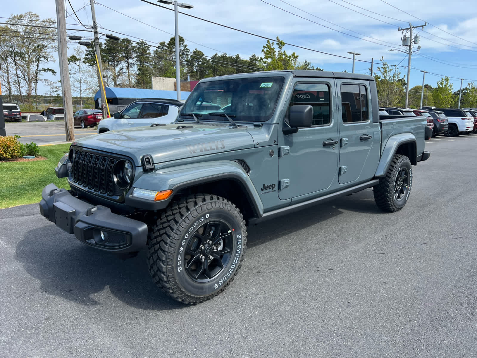 2025 Jeep Gladiator Willys photo 3