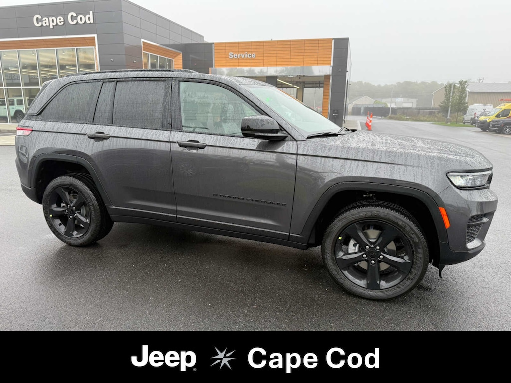 New 2025 Jeep Grand Cherokee ALTITUDE X 4X4 Sport Utility