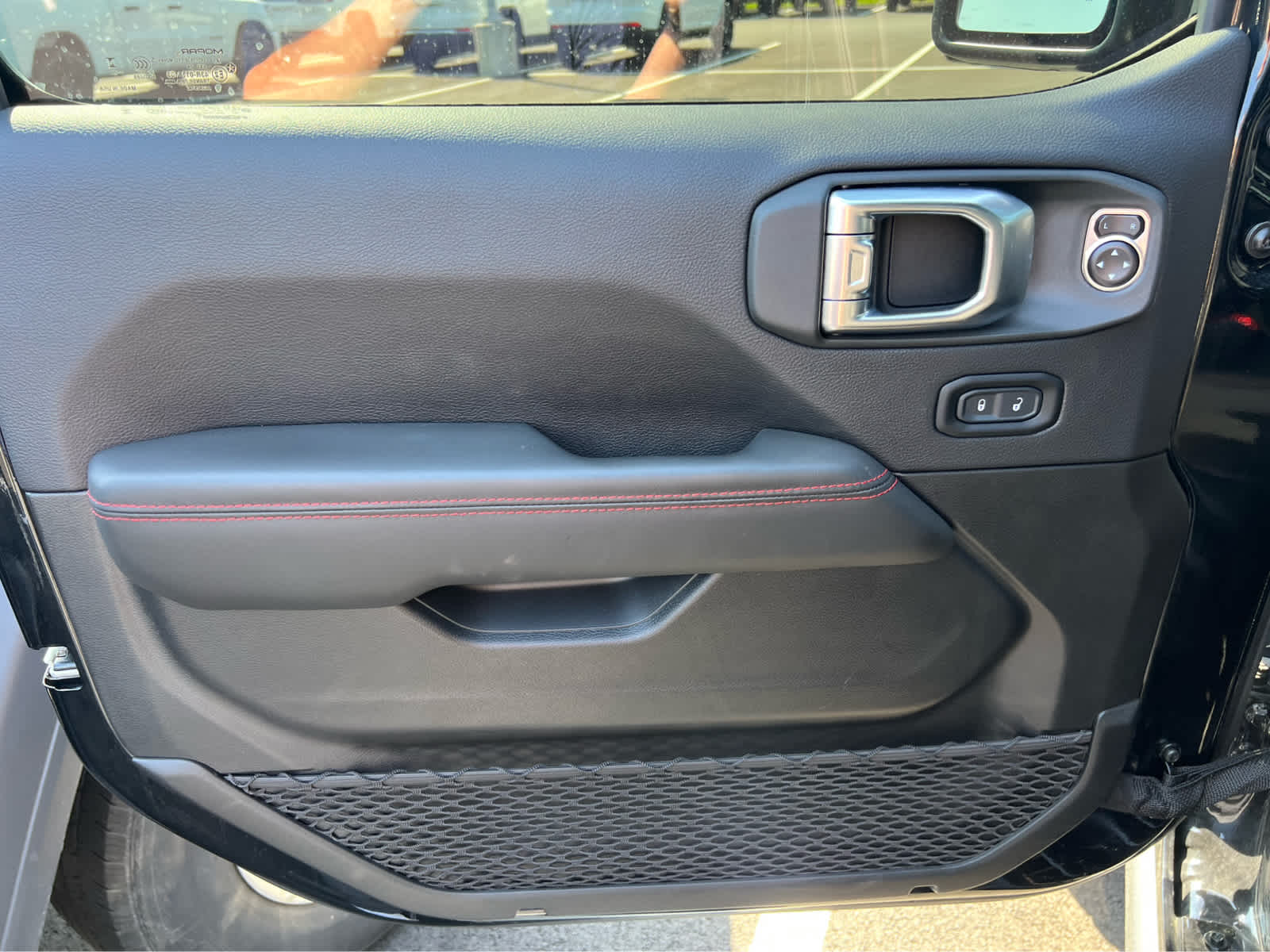 2024 Jeep Wrangler Rubicon X photo 4