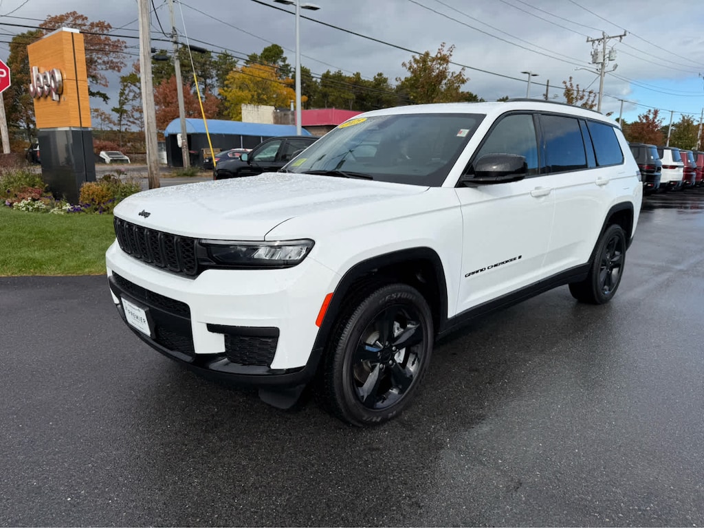 Used 2025 Jeep Grand Cherokee L Altitude X SUV