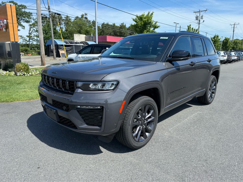 New 2026 Jeep Grand Cherokee LIMITED RESERVE 4X4 Sport Utility