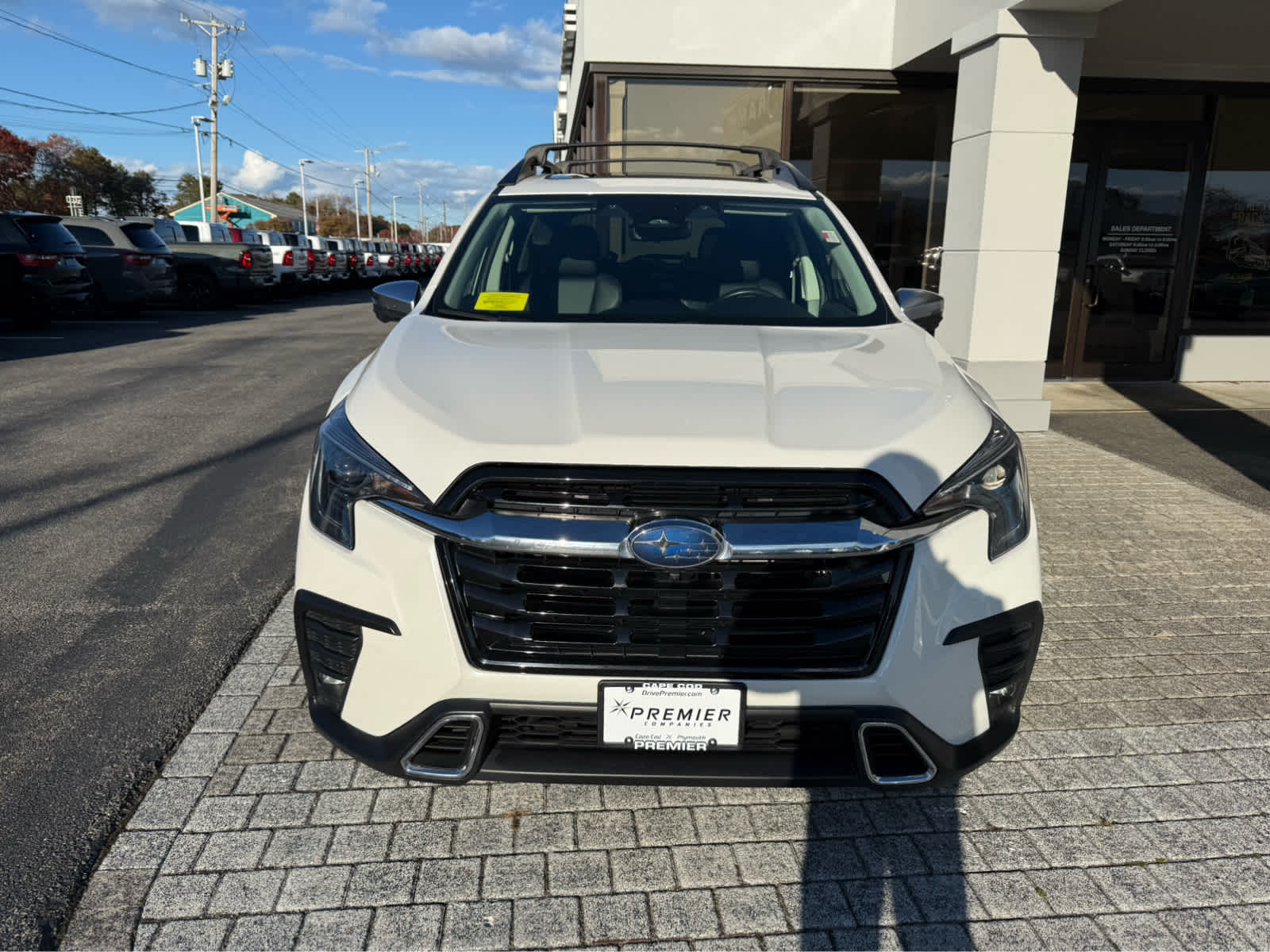 2023 Subaru Ascent Touring photo 2