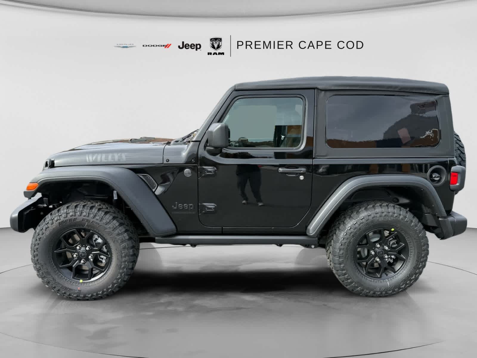 2026 Jeep Wrangler 2-Door Willys - Photo 6