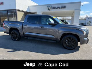 2024 Toyota Tundra SR5 Crewmax 5.5 Bed (Natl) Truck CrewMax