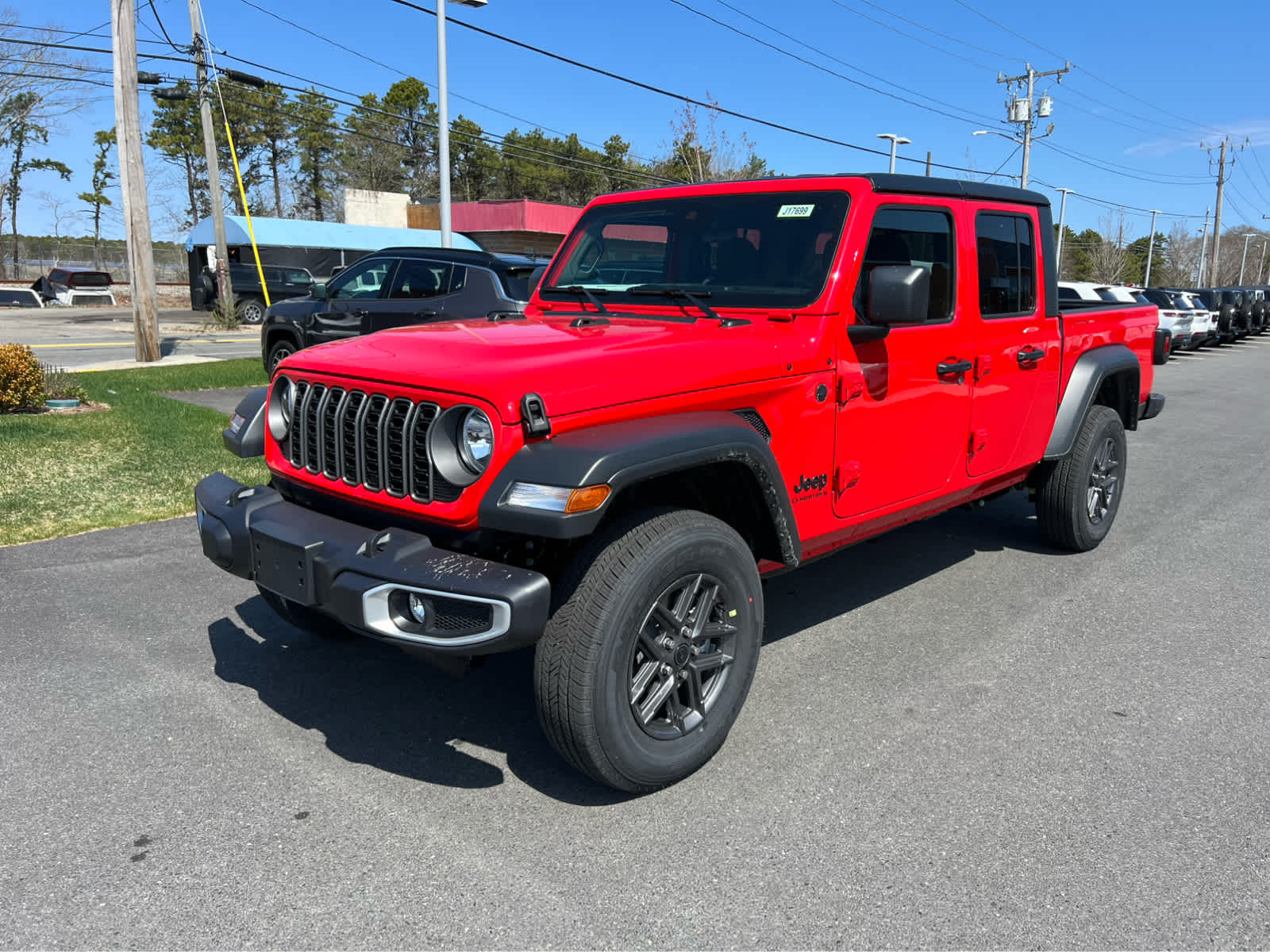 2025 Jeep Gladiator Sport S photo 2