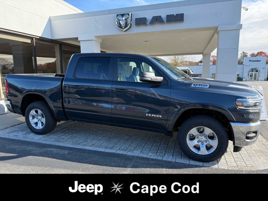 New 2026 Ram 1500 BIG HORN CREW CAB 4X4 5'7 BOX Pickup