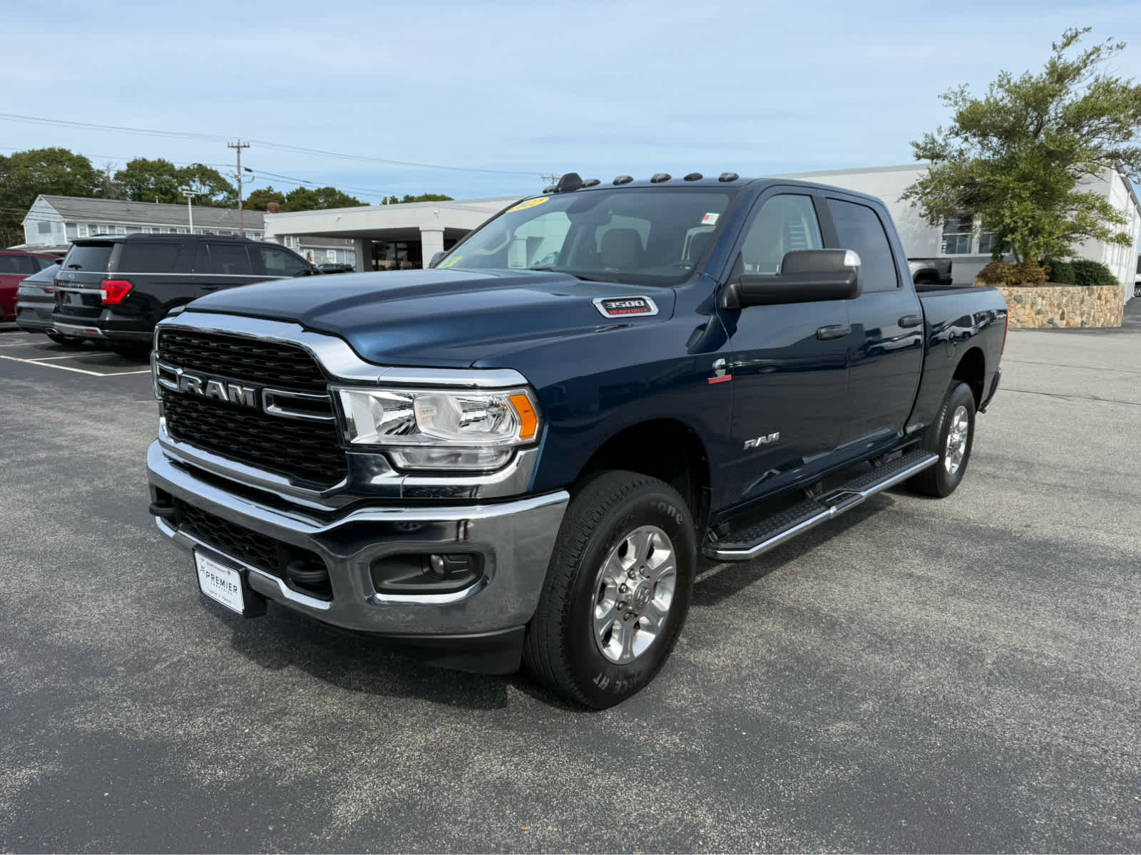 2022 Ram 3500 Big Horn photo 3