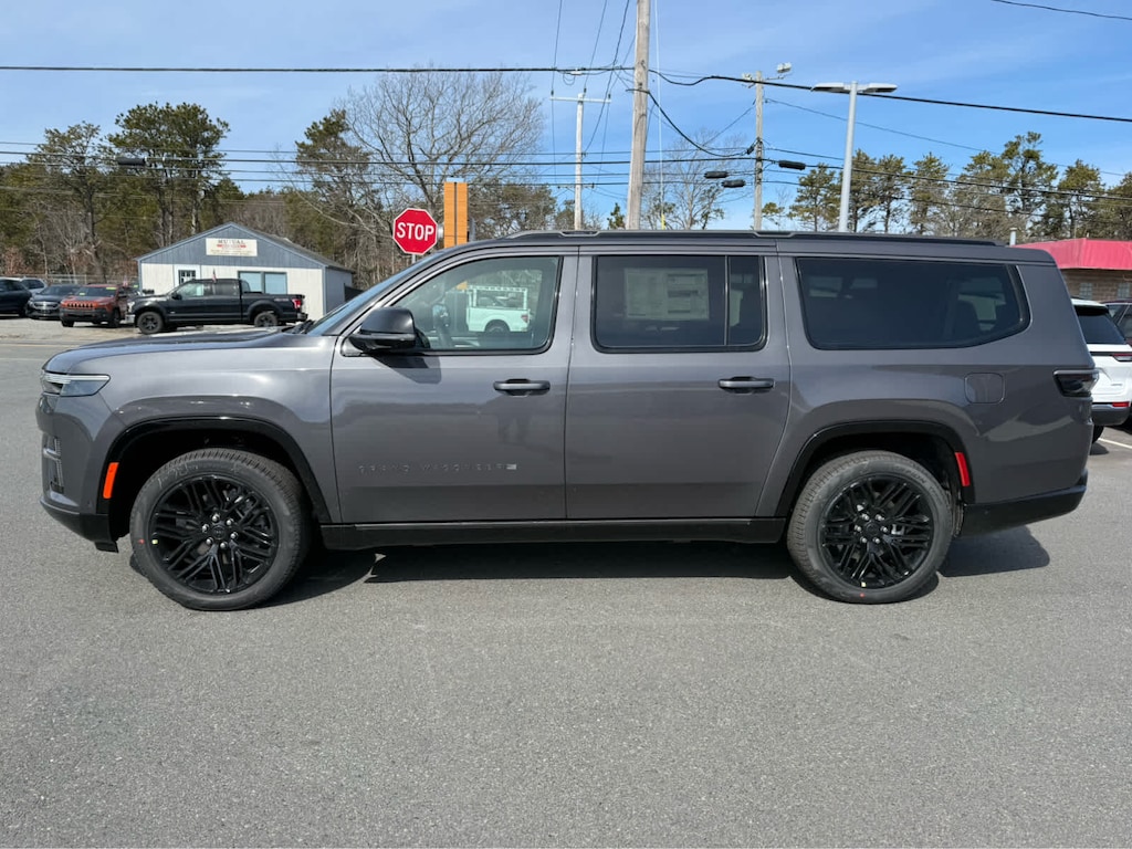 New 2026 Jeep Grand Wagoneer L LIMITED RESERVE 4X4 Sport Utility