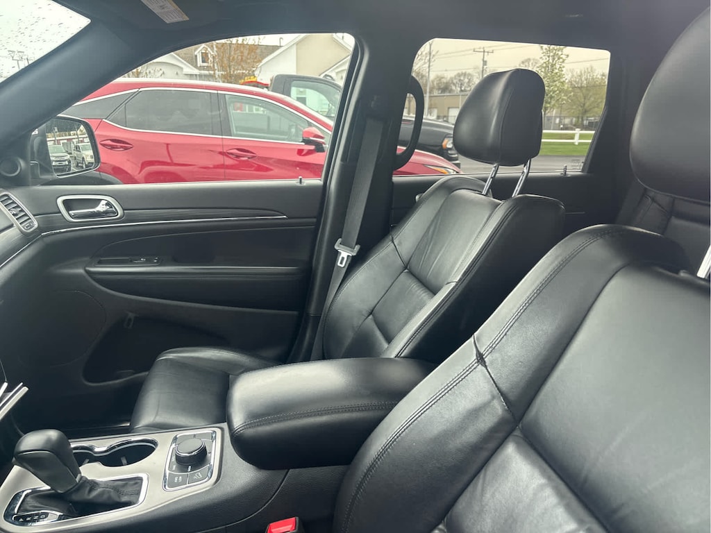 Used 2019 Jeep Grand Cherokee Limited SUV