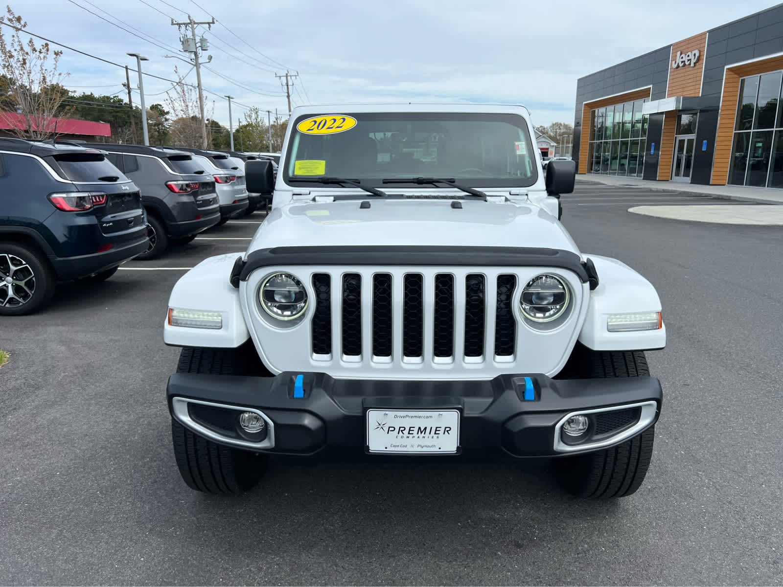 2022 Jeep Wrangler Unlimited 4xe Sahara photo 2