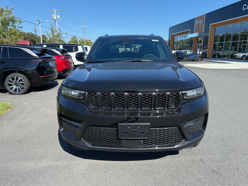 New 2025 Jeep Grand Cherokee ALTITUDE X 4X4 Sport Utility