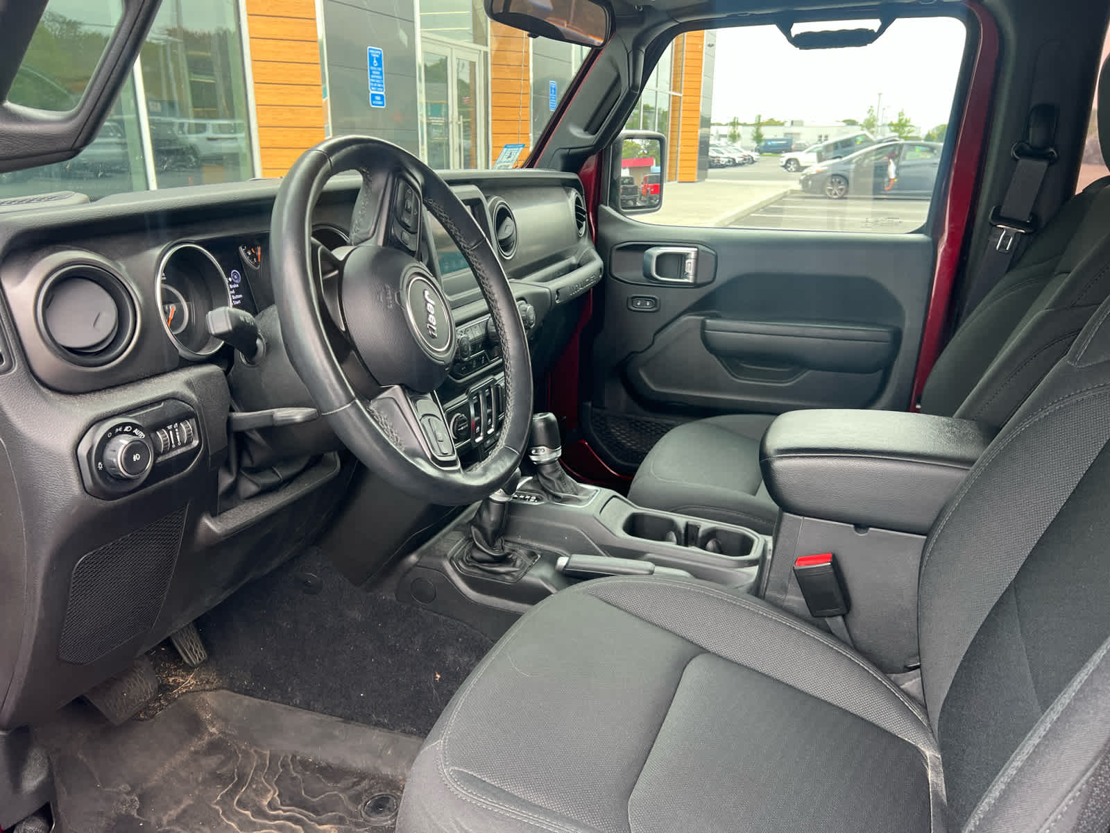 2022 Jeep Wrangler Willys photo 4